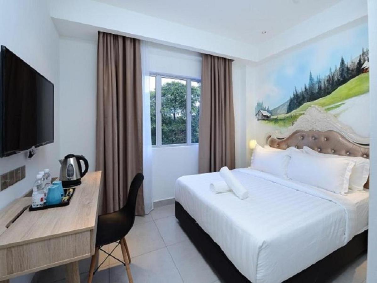 Hotel De Art Usj 21 Subang Jaya Exterior photo