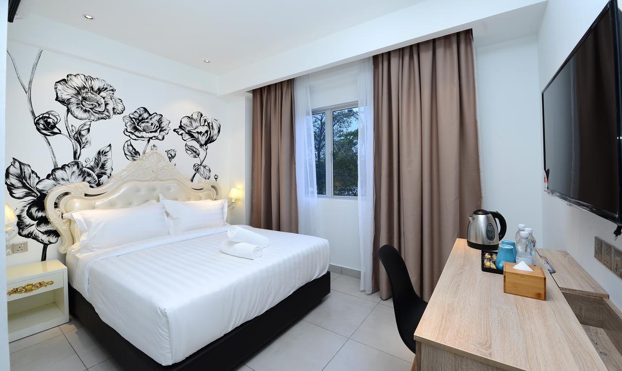 Hotel De Art Usj 21 Subang Jaya Exterior photo